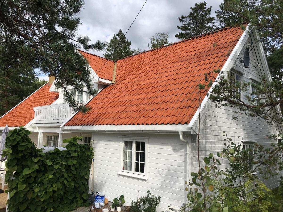 Leilighet I Sorlandshus I Son - Sjoutsikt - Naer Son Spa Экстерьер фото